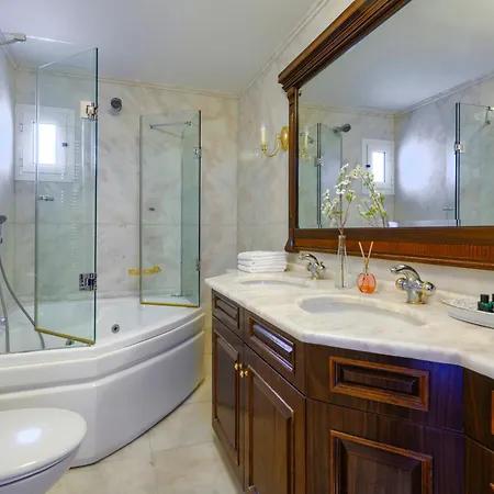 Eona By Greek Pride 5*