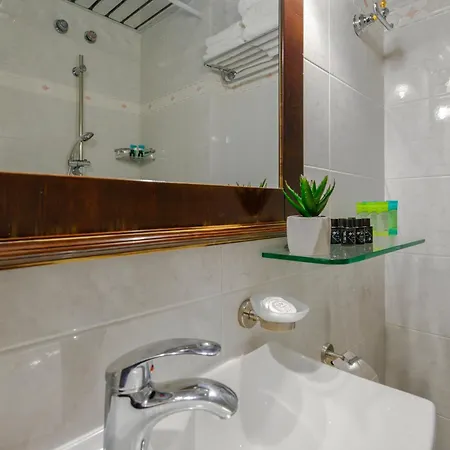 فندق Eona By Greek Pride